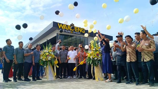 Waroeng Steak & Shake Buka Outlet Ke-7 Di Kota Medan, Tawarkan Konsep Kopi