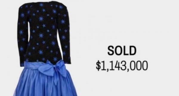 Wow! Gaun Malam Putri Diana Terjual Hampir Rp18 Miliar