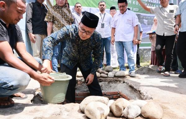 Danny Pomanto Resmikan Renovasi Pembangunan Masjid Ma'ul Hayat PDAM Makassar
