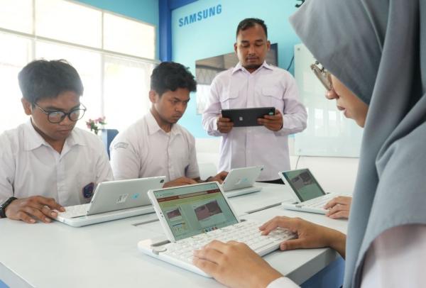 Siapkan Jagoan AI, Samsung Innovation Campus Kini Diperluas ke Mahasiswa dan Gelar Pelatihan AI