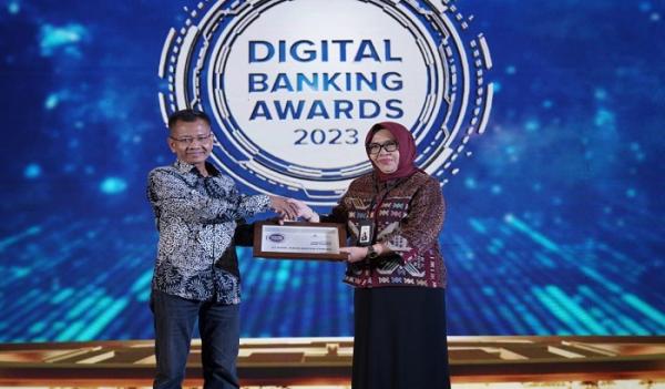 bjb syariah Raih Penghargaan Digital Banking Awards 2023