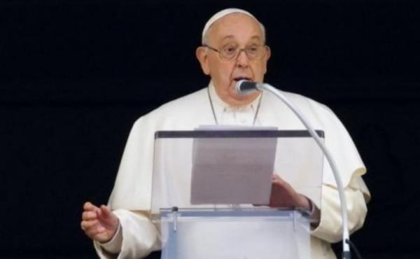 Paus Fransiskus Pesan Natal, Singgung Kengerian Serangan Israel di Gaza 