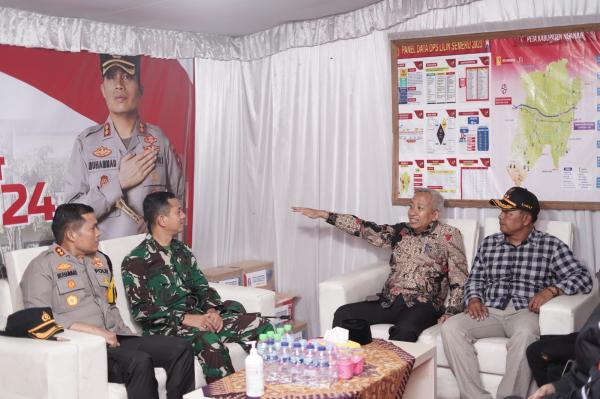 Kapolres Nganjuk dan Forkopimda Gelar Inspeksi Pos Pengamanan Tahun Baru 2024