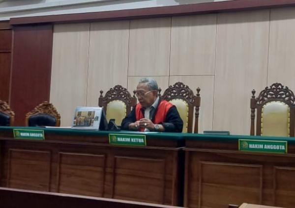 Sidang Pra Peradilan Korupsi Tukar Guling TKD di Sumenep, Hadirkan Saksi Pelapor di Pengadilan