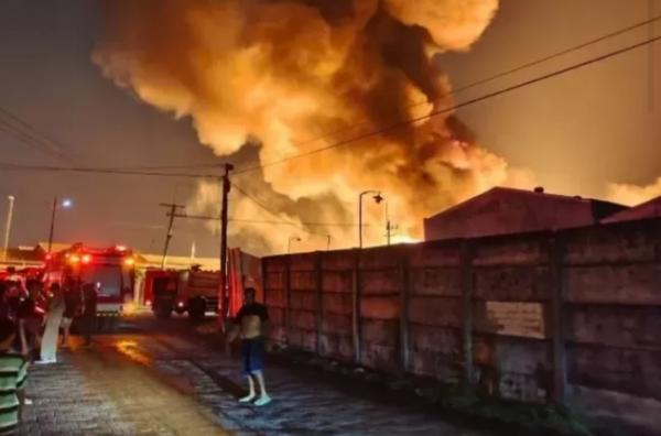 Kabar Duka, Suami Istri Korban Kebakaran Gudang Tiner di Surabaya Meninggal Dunia, Ini Kondisinya