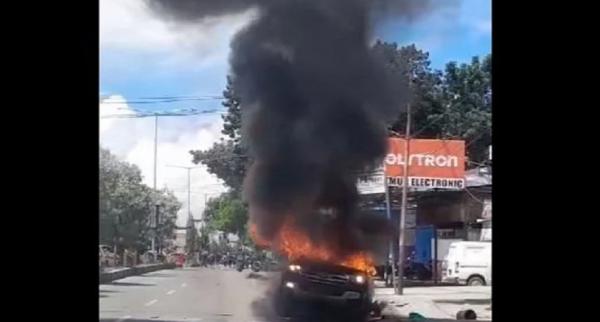 Kapolda Papua Irjen Mathius D Fakhiri Sempat Diserang Massa Penjemput Jenazah Lukas Enembe