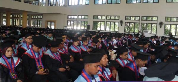 Politeknik Ambon Wisuda 804 Lulusan, Termasuk di Kampus Masohi dan Banda