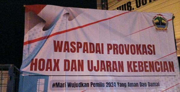 Dukung Pemilu Damai, Kesbangpol Jateng dan Pemuda Banjarnegara Serukan Tolak Hoax dan Provokasi