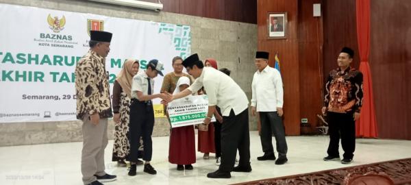 Baznas Kota Semarang Salurkan Dana Zakat Rp1,8 Miliar untuk Tekan Inflasi