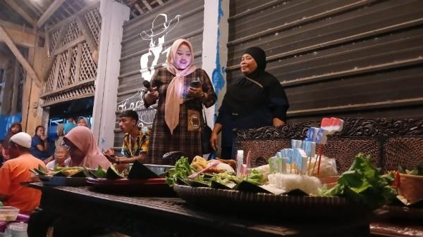 Lomba Nasi Liwet Bersama Eti Guspitawati Meriahkan Malam Tahun Baru 2024 di Tasikmalaya