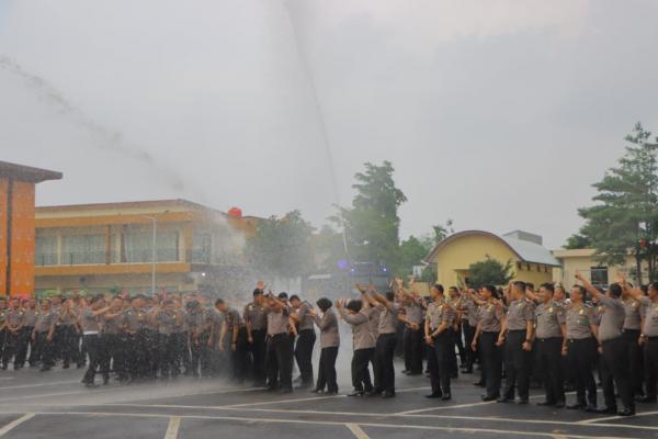 Periode 1 Januari 2024, Sebanyak 290 Personel Polda Lampung dan ASN Naik Pangkat