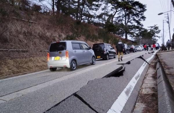 Gempa Berkekuatan M7,6 Guncang Jepang