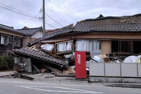 Gempa Dahsyat Jepang Tewaskan 6 Orang, Bangunan Rumah Hancur