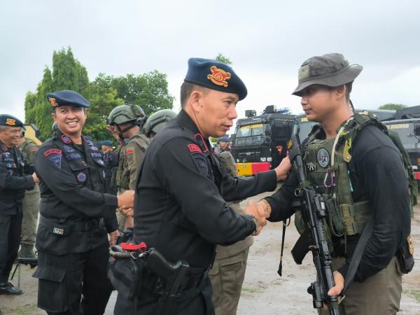 19 Personel Batalyon B Pelopor Ops Damai Cartenz Bko Polda Papua Kembali ke Mako