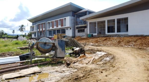 Diduga Pekerjaan Tak Sesuai Target, Rumah Sakit Pratama di Aceh Selatan Terancam Molor di Fungsikan