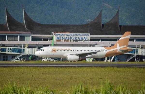 Sempat Ditutup Akibat Erupsi,  Bandara Internasional Minangkabau Dibuka Kembali