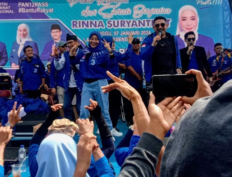 Caleg PAN Kota Cirebon, Rinna Suryanti Gelar Kampanye Akbar
