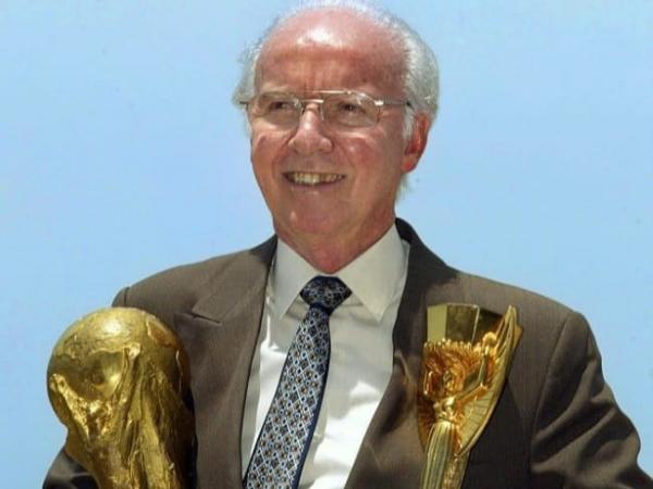 Mario Zagallo Meninggal Dunia, Orang Pertama sebagai Pemain dan Pelatih Yang Raih Piala Dunia