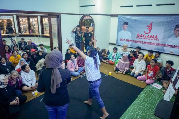 Heboh Nobar Debat Capres Bareng BAGAMA Jabar dan Warga Bandung