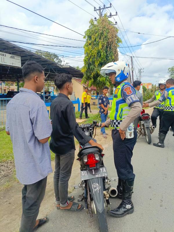 Ditlantas Polda Aceh dan Jajaran Amankan 121 Unit Sepeda Motor Berknalpot Brong