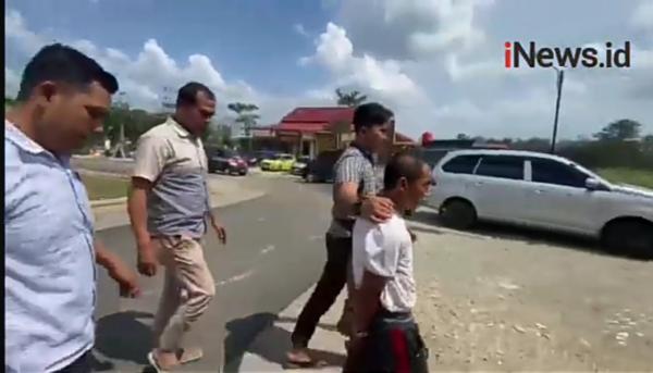 Video Satnarkoba Polres Pringsewu Menangkap Pengedar Sabu di Jalan Pekon Klaten