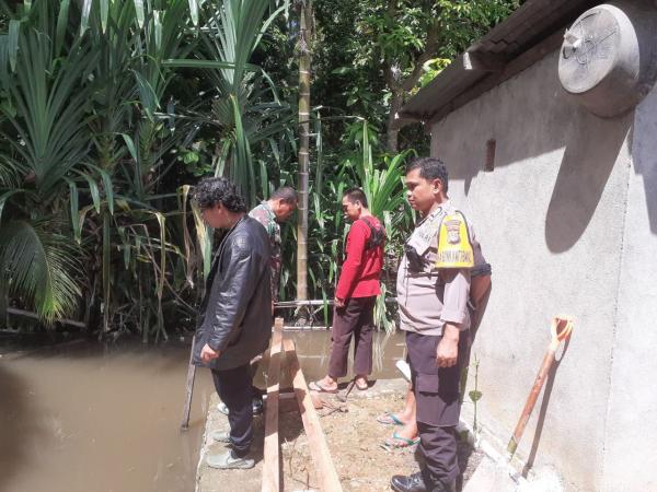 Seorang Tukang Kayu Meninggal Tersengat Listrik di Tapalang Mamuju