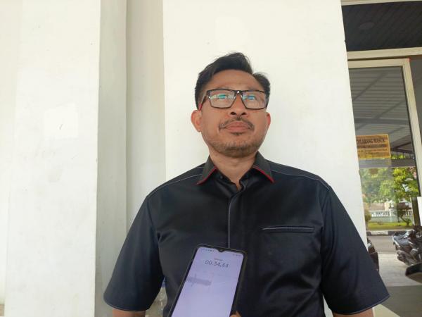 DPRD Batam Tunda Agenda RDP Klarifikasi Baliho Prabowo Gibran