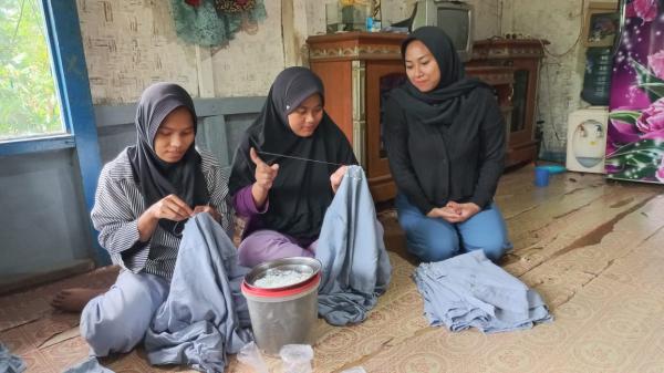 Busana Hiasan Payet di Tanah Abang Ternyata Karya Ibu-Ibu Rumah Tangga di Pelosok Taraju Tasikmalaya