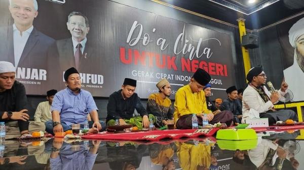 Ikut Abuya Muhtadi, Ulama dan Santri Banten Tegaskan Dukung Ganjar-Mahfud di Pilpres 2024