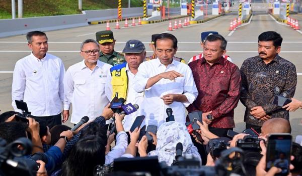 Kata Jokowi soal Kenaikan Gaji ASN, TNI-Polri: Situasi Ekonomi Kan Berbeda-beda