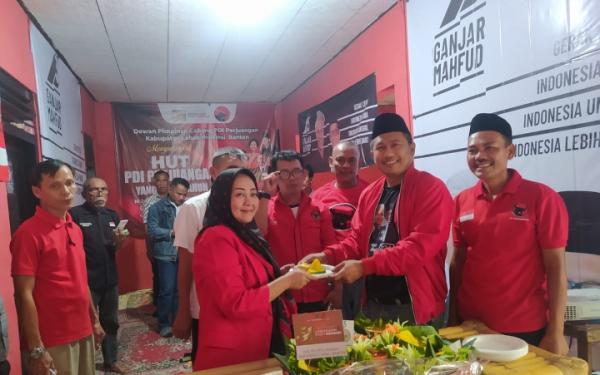Jelang Pemilu, DPC PDIP Kabupaten Lebak Rayakan HUT Ke-51 Tahun dan Santunan Anak Yatim