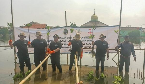 Cegah Abrasi, DKP Jabar dan PT TRPN Kolaborasi Tanam Mangrove di Paljaya Bekasi