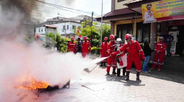 Bulan K3 Nasional, Kilang Pertamina Balikpapan Edukasi Warga Cegah Kebakaran