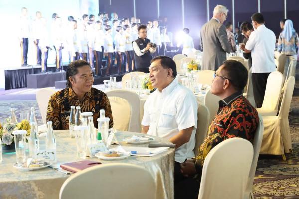 Pj Gubernur Banten Al Muktabar Hadiri Seminar Nasional Pembangunan Giant Sea Wall