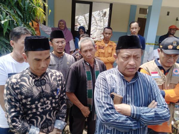 Tunggu Hasil Audit Inspektorat soal Atap SMP Ambruk, Disdik Cirebon: Kita Tidak Akan Sembrono