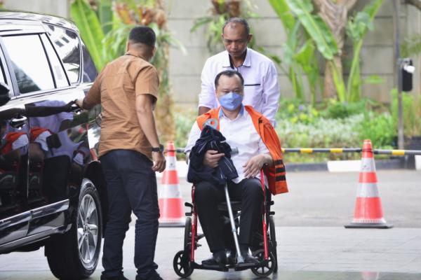 Helmut Hermawan Diperiksa KPK Terkait Suap dan Gratifikasi Wakil Menteri Hukum dan HAM
