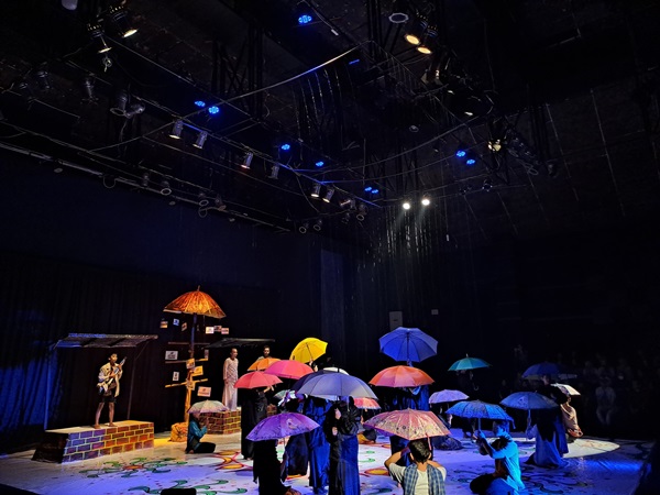 Teater Tonggak Sampaikan Kritik Sosial, Politik dan Paling Tajam Masalah Lingkungan
