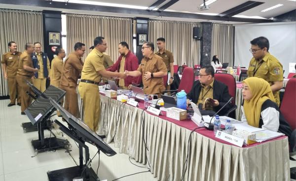 Tim Evaluator Kemendagri Berikan Apresiasi atas Laporan Pj Bupati Aceh Selatan