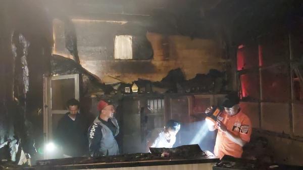 Ruangan Pelayanan Kantor Kelurahan Cibunigeulis Bungursari Tasikmalaya Hangus Terbakar