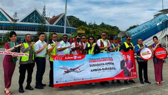 Penerbangan Perdana Lion Air Rute Surabaya-Ambon Bawa 126 Penumpang