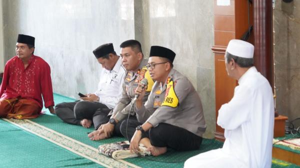 Jumat Curhat Kapolres Tasikmalaya Kota di Masjid Jami Rahmatullah Perumahan BRP, Saling Berbagi Info