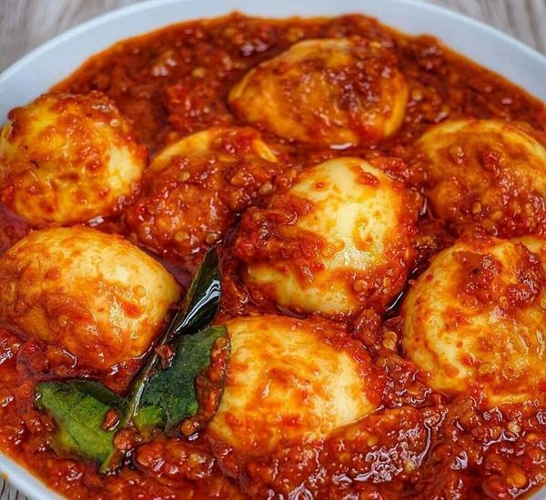 Resep Telur Balado ala Warteg, Dijamin Enak Ketagihan!