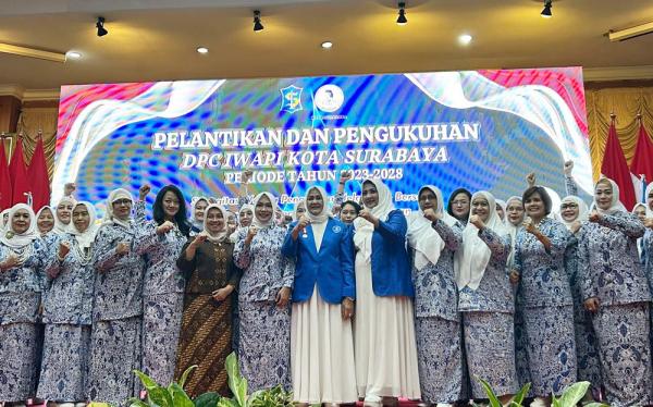 Pengurus DPC IWAPI Kota Surabaya Resmi Dilantik, Ini Target Lima Tahun ke Depan