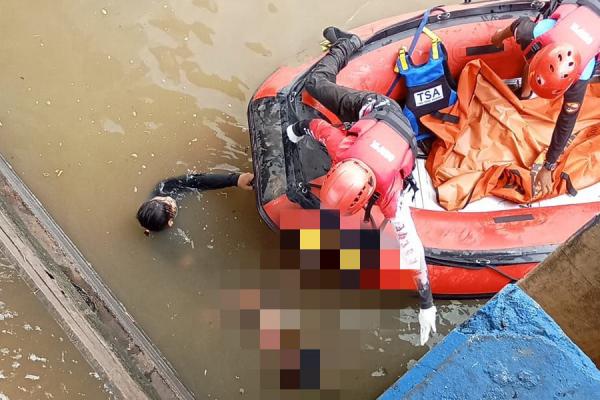 Tenggelam di DAM Balongsono Sumobito Jombang, Alfian Ditemukan Meninggal Dunia