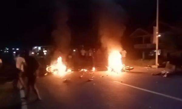 Kecelakaan Maut, Sepeda Motor Terbakar dan 2 Orang Tewas di Jalan Poros Mamuju-Majene