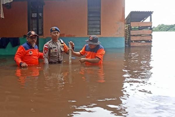 Kabupaten Sintang Dilanda Banjir, BNPB: 28.463 Jiwa Terdampak dan 95 Mengungsi