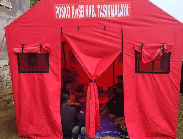 Kasihan, Pasangan Lansia Tinggal di Tenda Darurat, Berharap Rumah yang Ludes Terbakar Dibangun Lagi