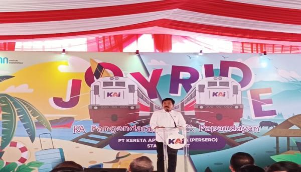 Menteri ATR/BPN Jajal KA Papandayan dari Bandung ke Garut: Nyaman Tidak Mumet