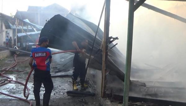 Terungkap, Dugaan Penyebab Kebakaran Gudang Toko Bib Bib dan Warung di Ponorogo