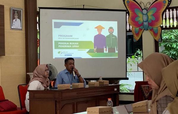 BPJamsostek Surabaya Tanjung Perak Edukasi Pentingnya Jaminan Sosial Bagi Pekerja Mandiri